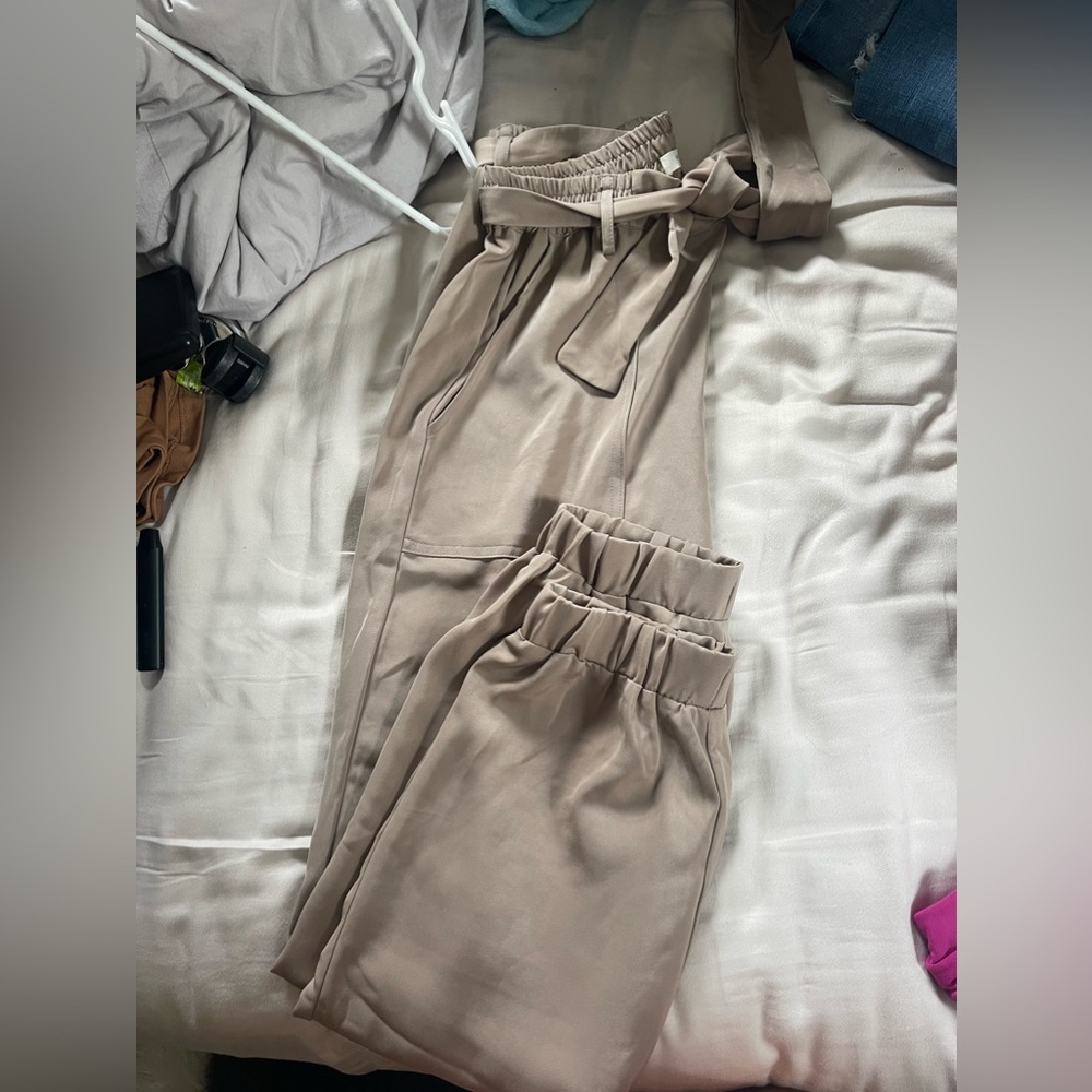 Super comfy and cute pants